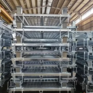 Bảng mô phỏng kích thước của pallet lưới thép khi sử dụng và khi được gập sát xuống mặt đáy.